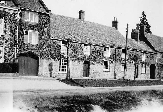 OldPostHousebefore1935